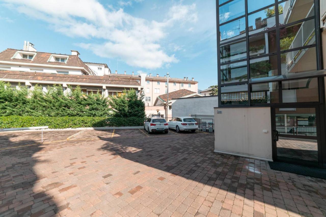 Cityu - Milano 25 Appartamento Trento Centro Con Parcheggio Privato Gratuito Εξωτερικό φωτογραφία